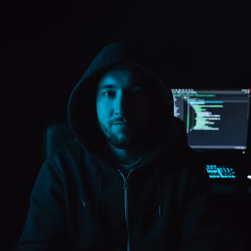 Juan Pablo Amorosi — AI Product Engineer · Systems Architect · Founder